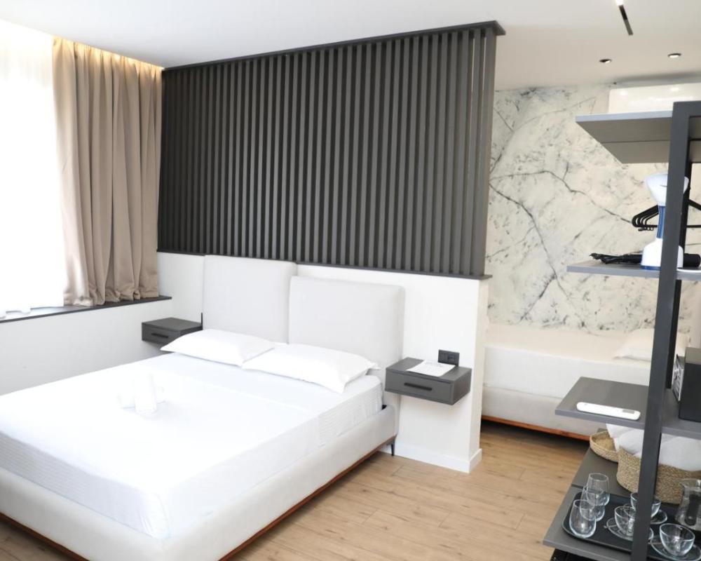 фото Hotel Scutari