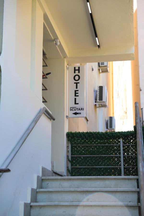 фото Hotel Scutari