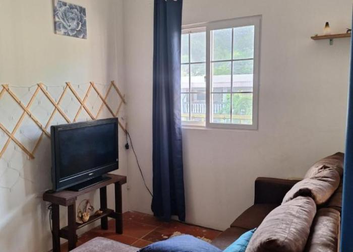 Oasis Tropical en Playa Las Flores - Coastal Paradise Rentals
