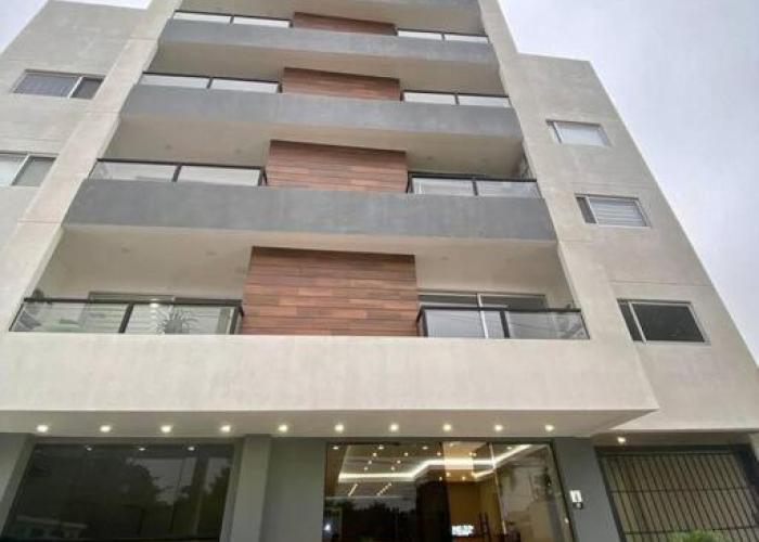 1-Bedroom Green Oasis
