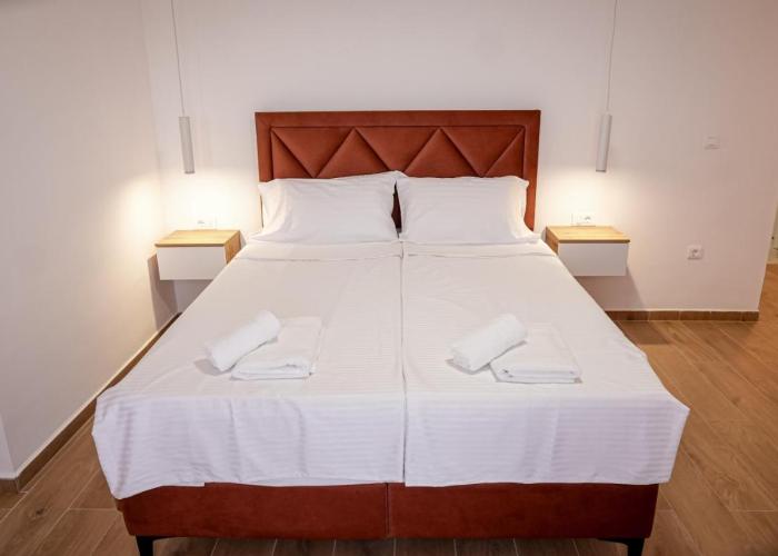 Apartments Ilija