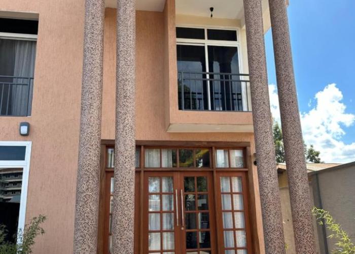 Aves Executive Hotel