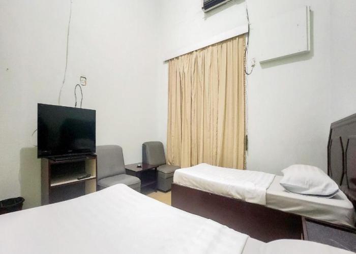 RedDoorz Syariah Near Pelabuhan Sri Bintan Pura Tanjungpinang