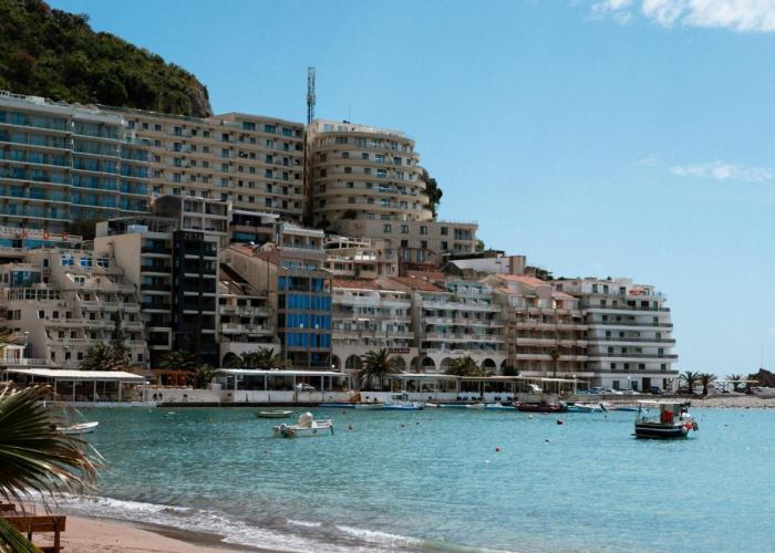 Historic Seafront Family Villa