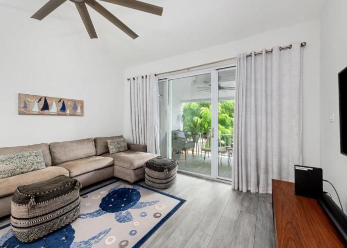 Beach Living at Island Pine Villas 'BLJW'