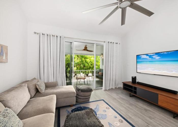 Beach Living at Island Pine Villas 'BLJW'
