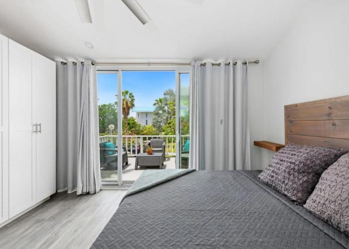 Beach Living at Island Pine Villas 'BLJW'