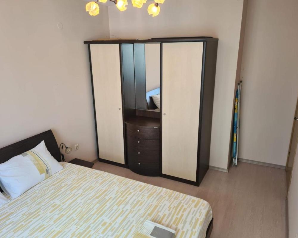 фото Spacious 2 Bedroom Apartment