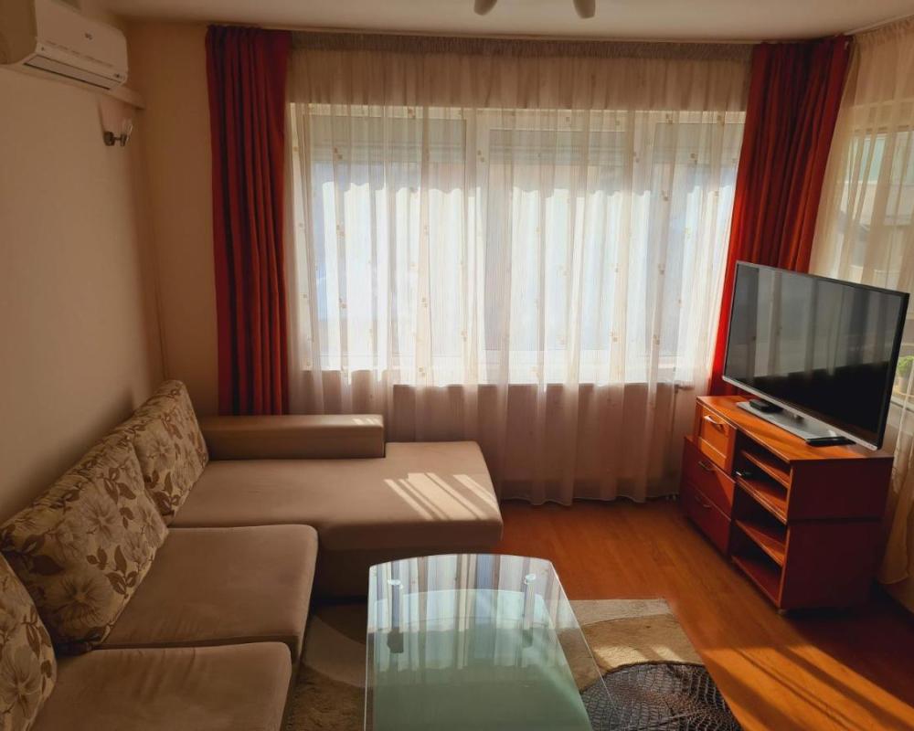 фото Spacious 2 Bedroom Apartment