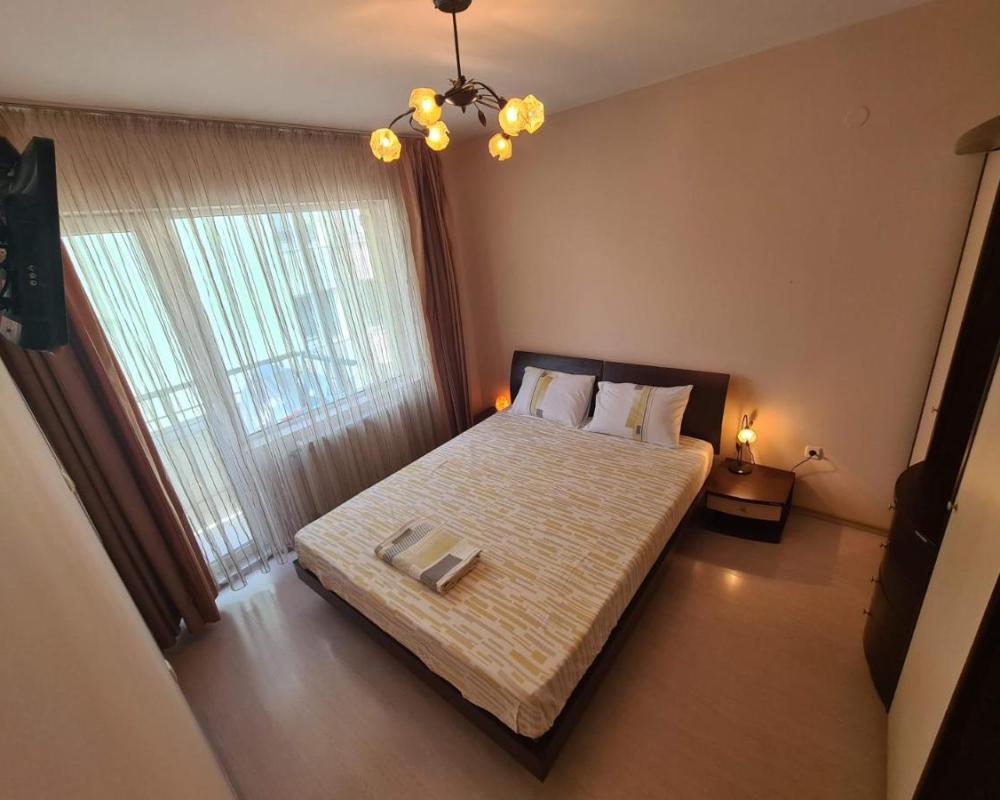 фото Spacious 2 Bedroom Apartment