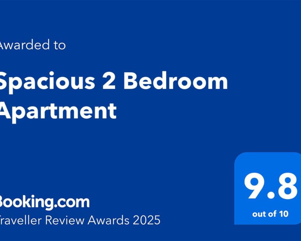 фото Spacious 2 Bedroom Apartment
