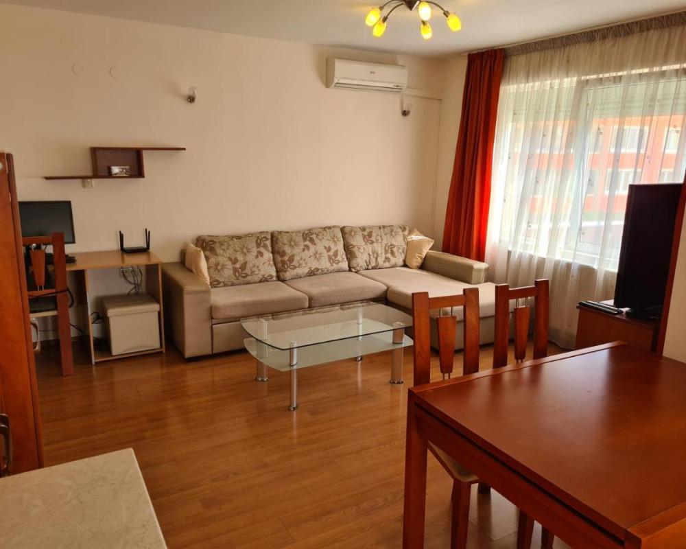 фото Spacious 2 Bedroom Apartment