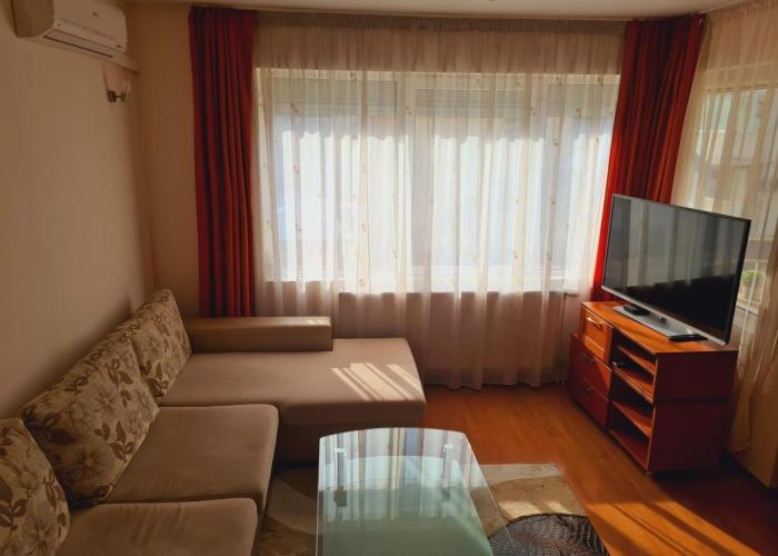 Spacious 2 Bedroom Apartment