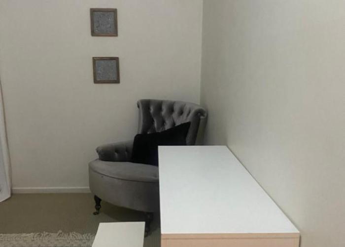 Riverside Boutique Apartment
