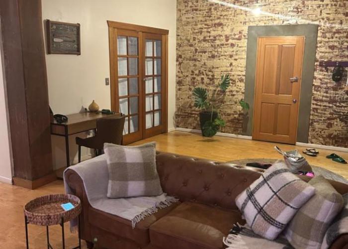 Riverside Boutique Apartment