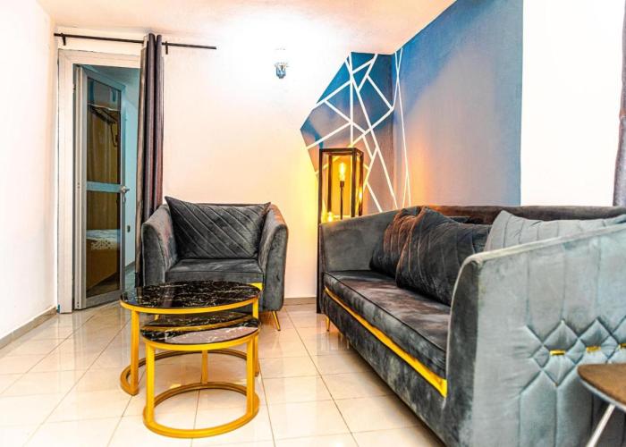 Studio Meublé - La Concorde - 1 Salon, 1e Chambre, 1e Salle de bain, 1e Cuisine