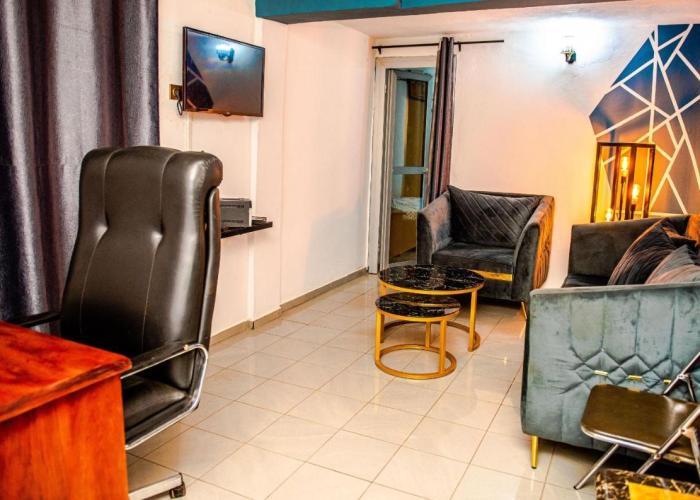 Studio Meublé - La Concorde - 1 Salon, 1e Chambre, 1e Salle de bain, 1e Cuisine