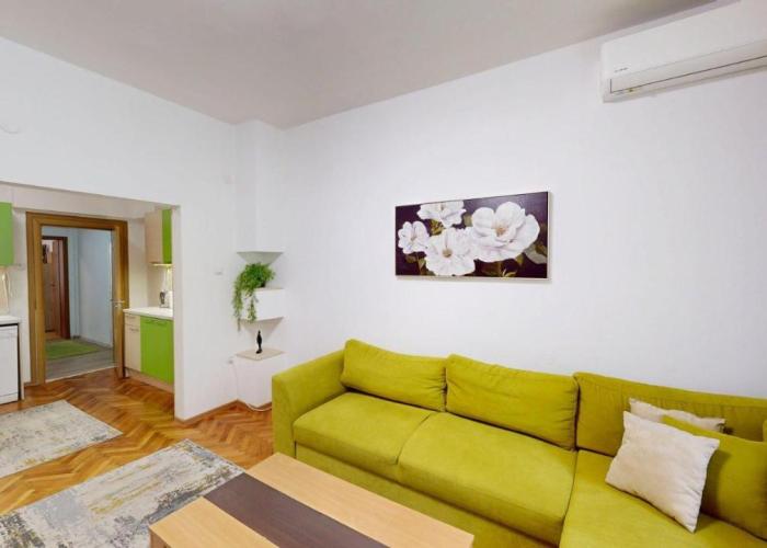 The Green Apartment in the heart of Old Sofia 1BDR