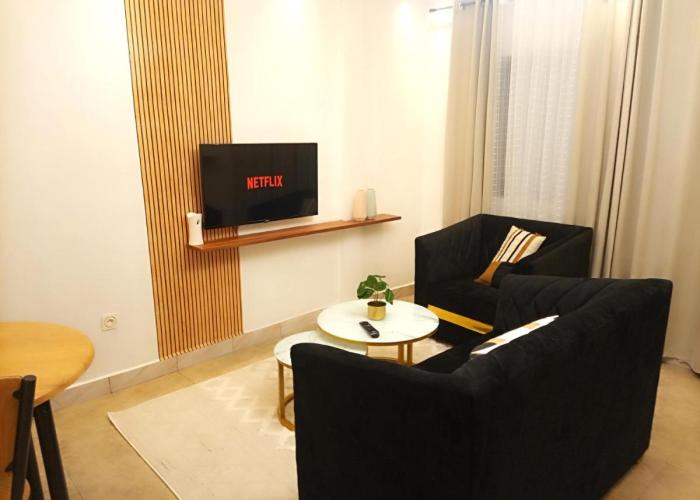Chambre meublée extra confort à Yaoundé