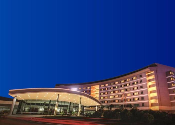 ROYAL PARK HOTEL @ UNITEN