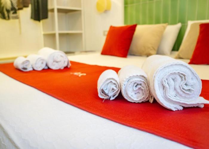 Alya Rooms