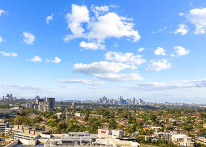 High level urban retreat in Macquarie Park