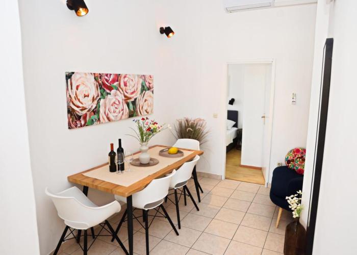Apartmani Tri Ferala - Pakoštane