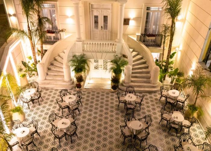 Art Gallery Boutique Hotel