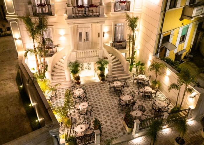 Art Gallery Boutique Hotel