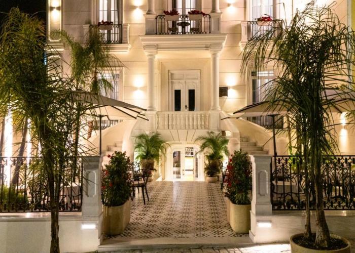 Art Gallery Boutique Hotel