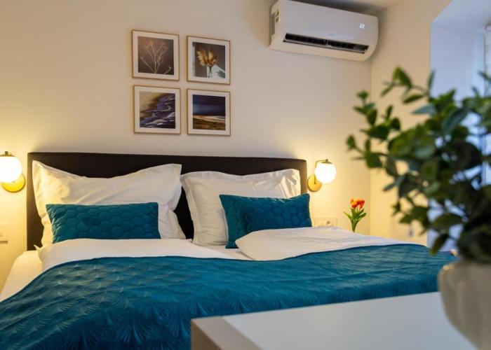 Luxury Lifestyle Rooms