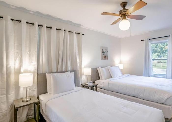 Close to Midtown & Parks - Little Blue