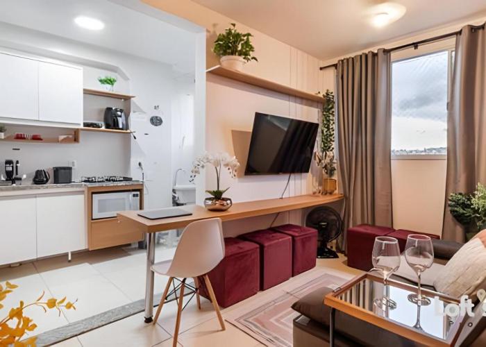 Apartamento próximo ao Praia Clube
