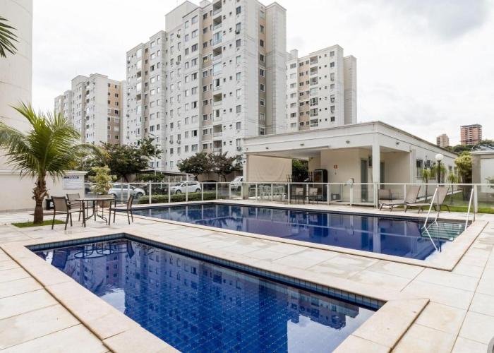 Apartamento próximo ao Praia Clube
