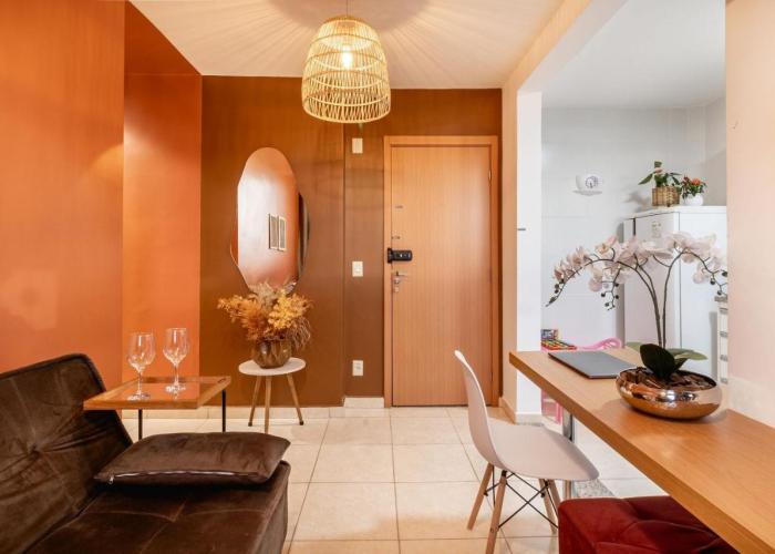 Apartamento próximo ao Praia Clube