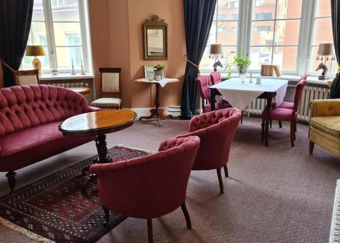 Leopold Boutique Hotel