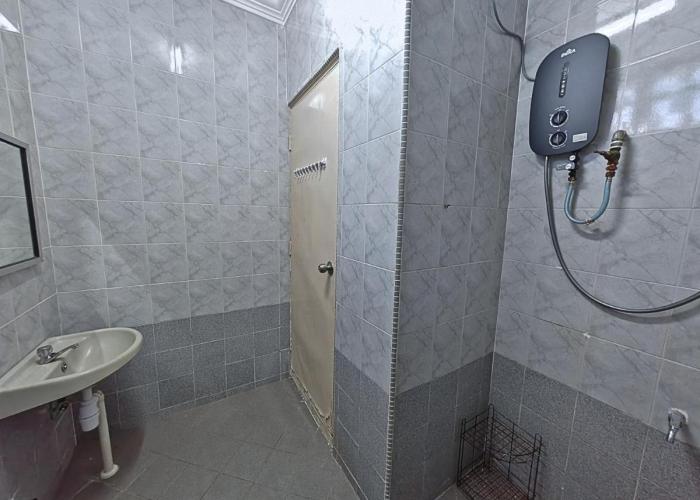 Kluang Budget Home