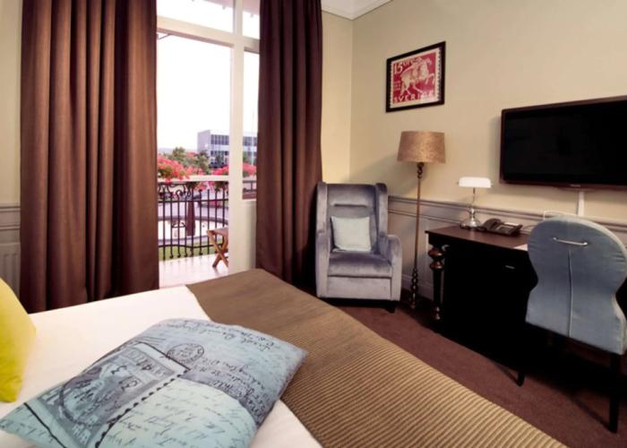Home Hotel Post