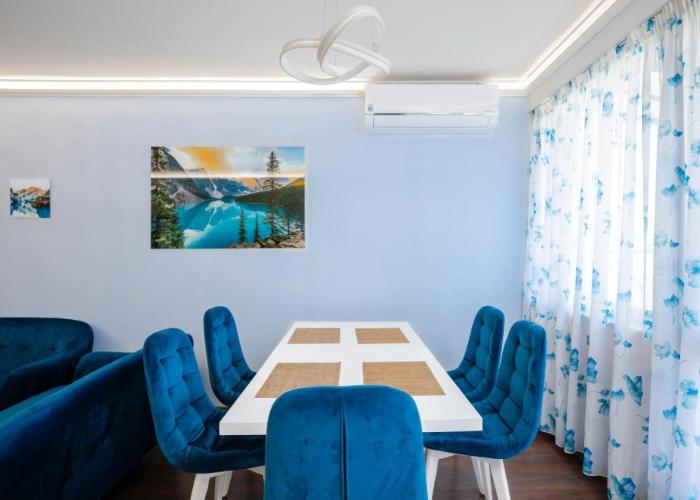Feel at Home - Central 2BD Flat with Parking by Flat Mаnager