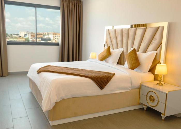 Lumina Suites