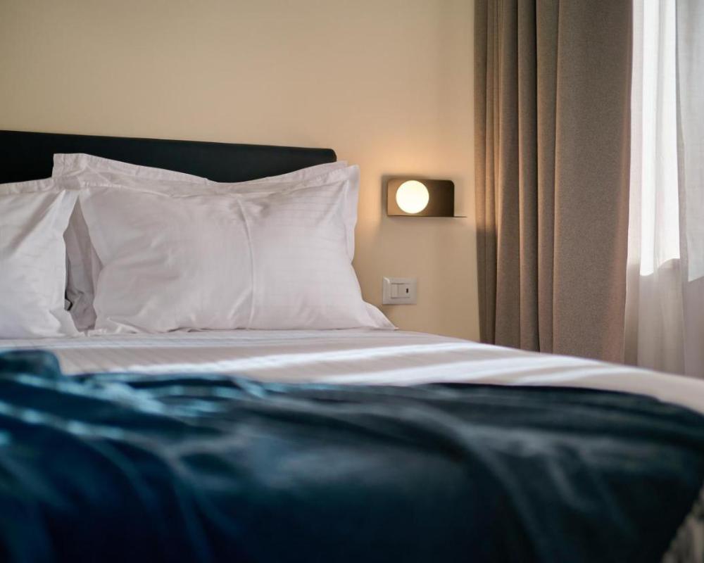 фото Central Heritage Hotel