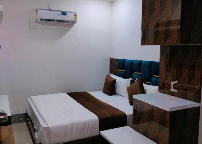 Hotel Mewad Inn