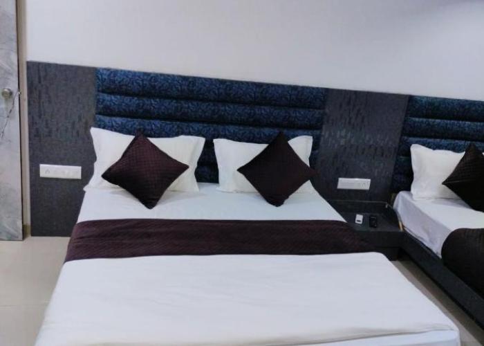 Hotel Mewad Inn