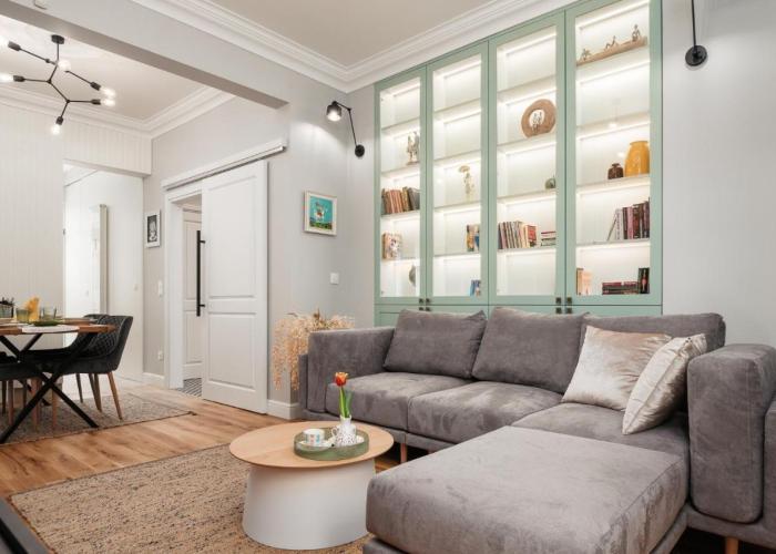 Brand New 2 bdr Luxury Apartment in Top Centre