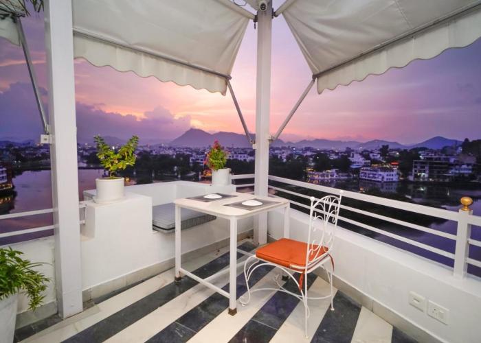 Grandrosse Boutique - Pichola Lake Facing Hotel