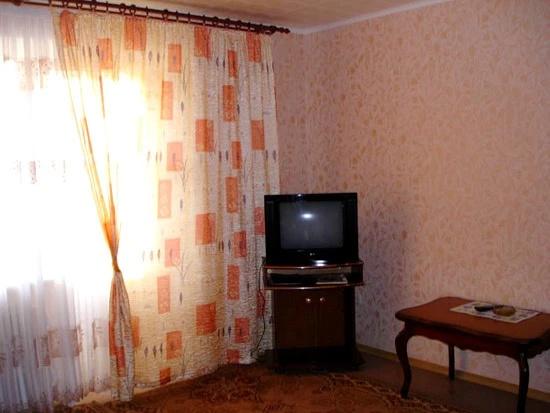 Apartment Salyut Shkolnaya 4