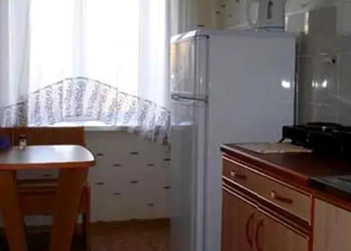 Apartment Salyut Shkolnaya 4