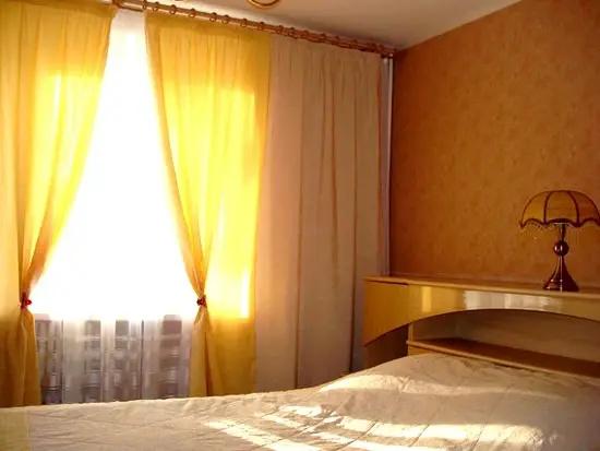 Apartment Salyut Shkolnaya 4
