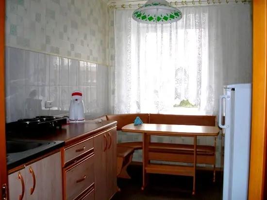 Apartment Salyut Shkolnaya 4