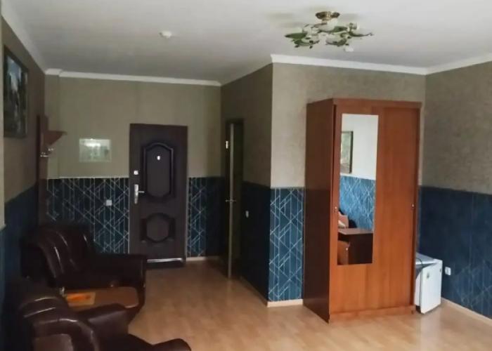 Hotel-Hall Hotel